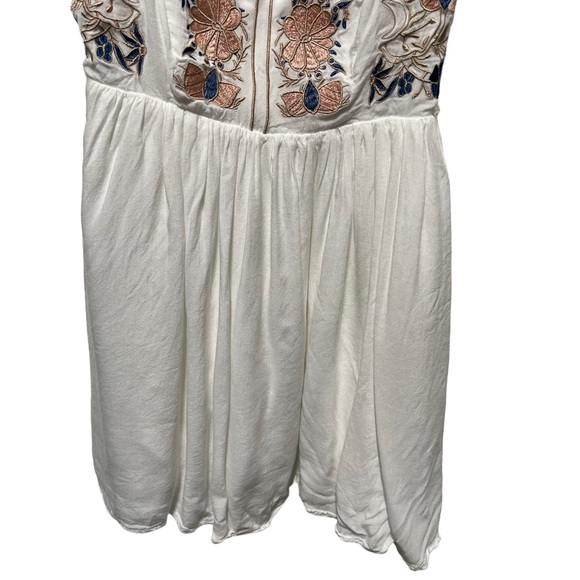 Lulu’s Daisy Petal Pickin' Embroidered Dress, Extra Small - Picture 10 of 16